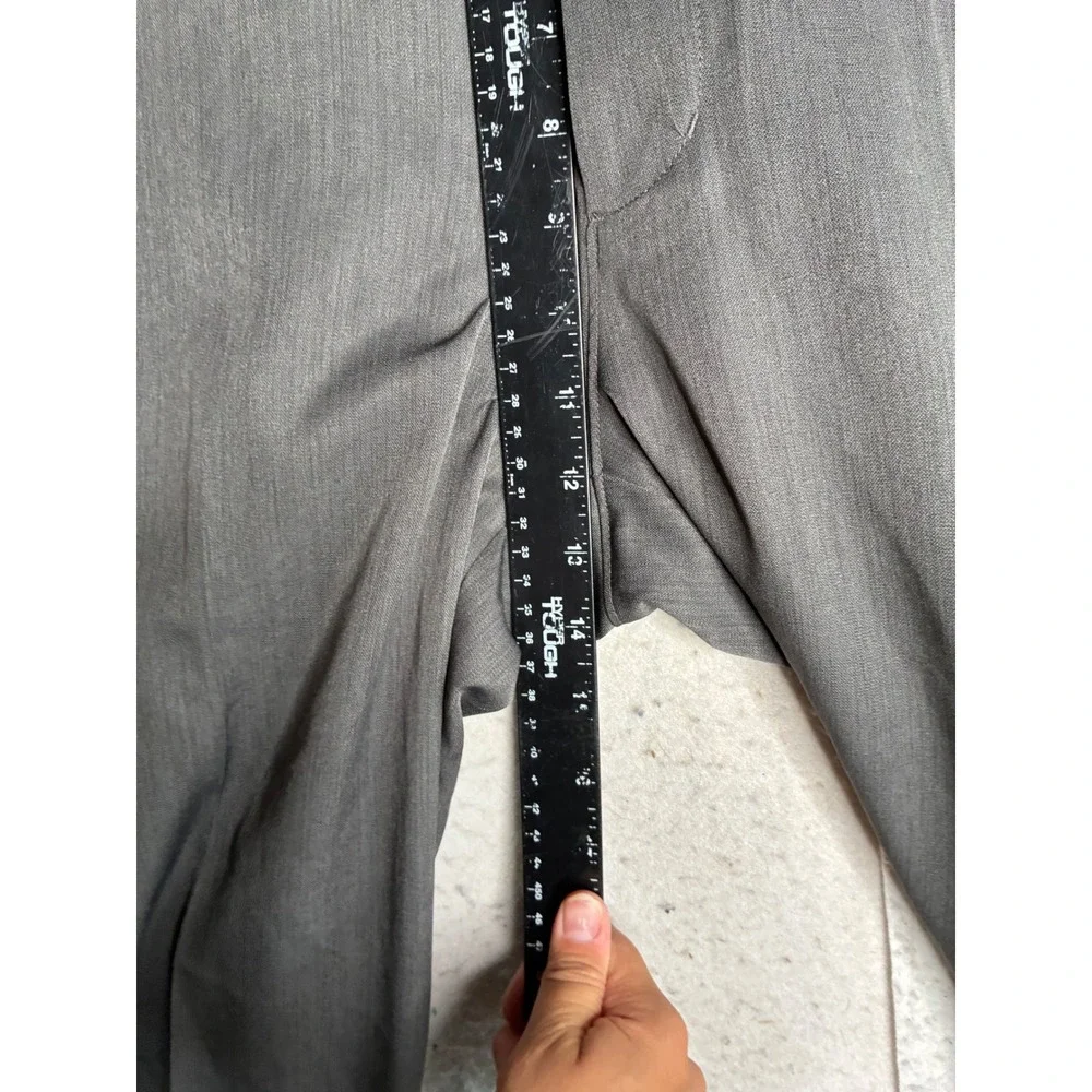 NWT Haggar Standards Mens Straight Fit Super Flex Waistband Pants 34x34 Grey